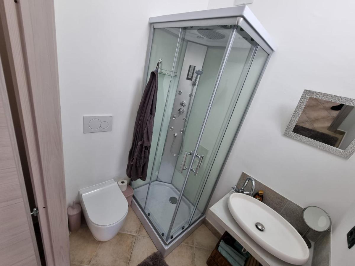 Elisabeth House Hotel Roletto Kültér fotó